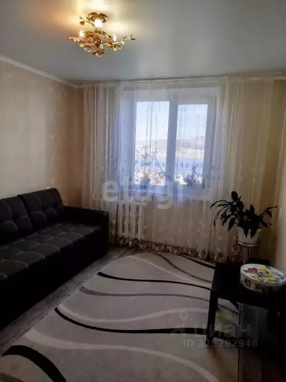 3-к кв. Татарстан, Альметьевск ул. Бигаш, 121 (69.2 м) - Фото 1