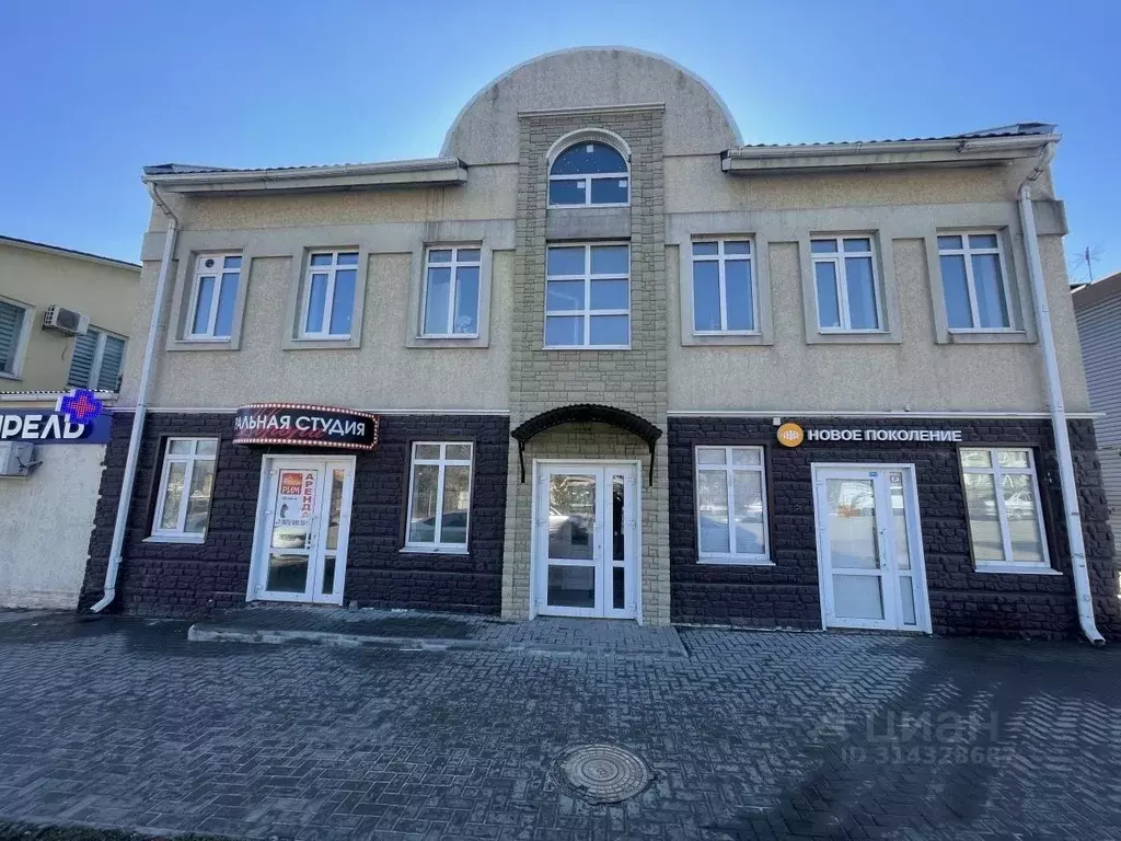 Торговая площадь в Белгородская область, Старый Оскол Комсомольская ... - Фото 0