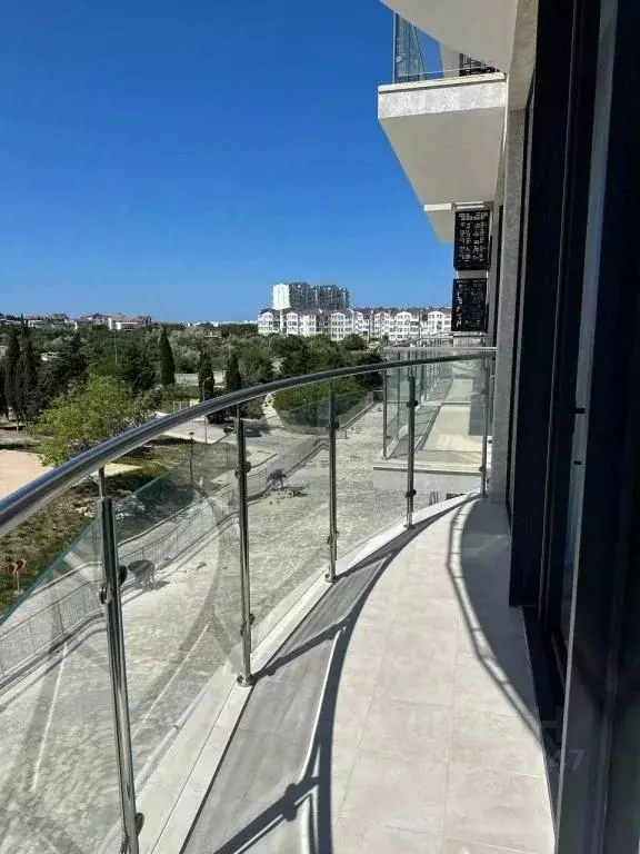 2-к кв. Севастополь ул. Пляж Омега, 39с1 (50.0 м) - Фото 0