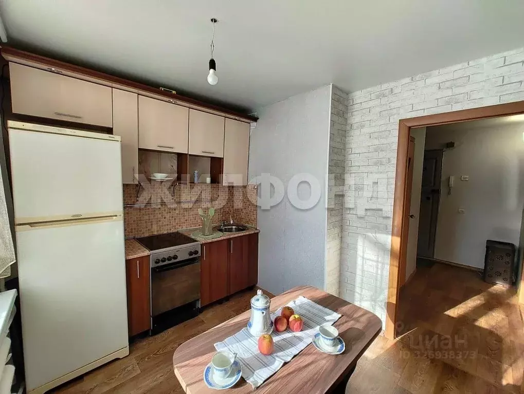 1-к кв. Алтайский край, Барнаул Докучаево мкр, ул. Шукшина, 8 (33.0 м) - Фото 2