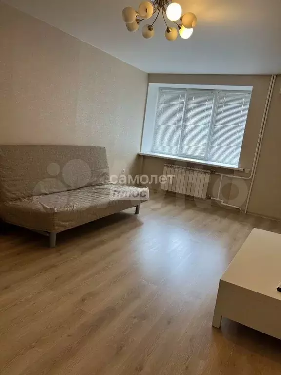 1-к. квартира, 32 м, 1/9 эт. - Фото 1