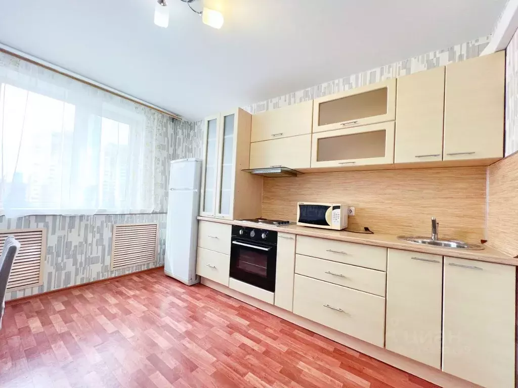 1-к кв. Татарстан, Казань ул. Хайдара Бигичева, 29 (50.0 м) - Фото 0