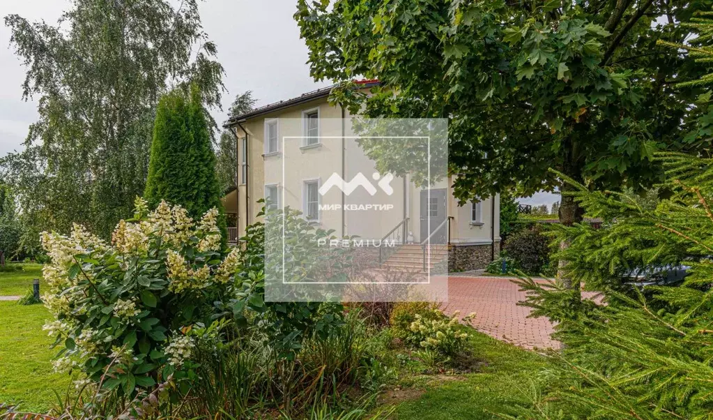 Дом в Ленинградская область, Всеволожский район, Бугровское городское ... - Фото 1