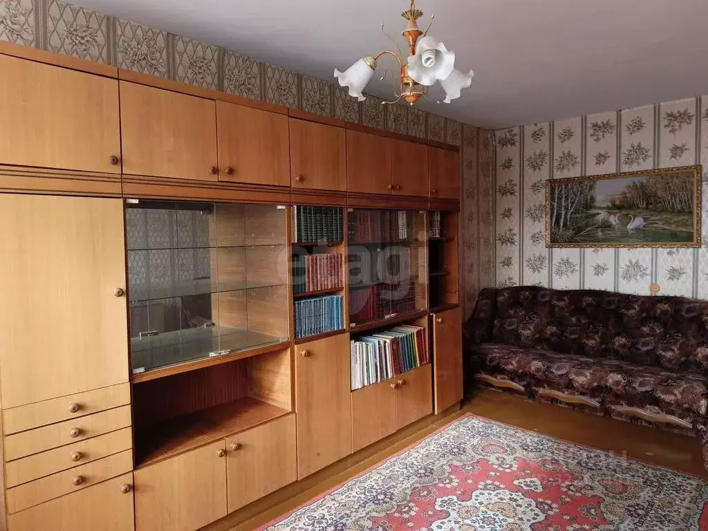 3-к кв. Псковская область, Остров ул. Меркурьева, 6 (67.2 м) - Фото 2