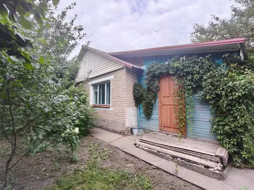 Дом в Курская область, Железногорск ул. Коминтерна, 5 (61 м) - Фото 1