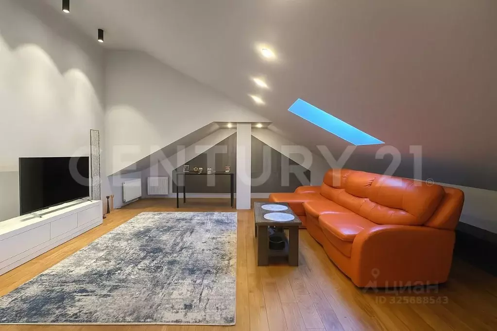 Таунхаус в Москва ул. Диккенса, 10к1с3 (240 м) - Фото 1