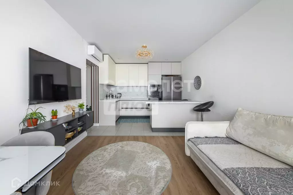 Продаётся 2-к квартира, 60.8 м - Фото 0