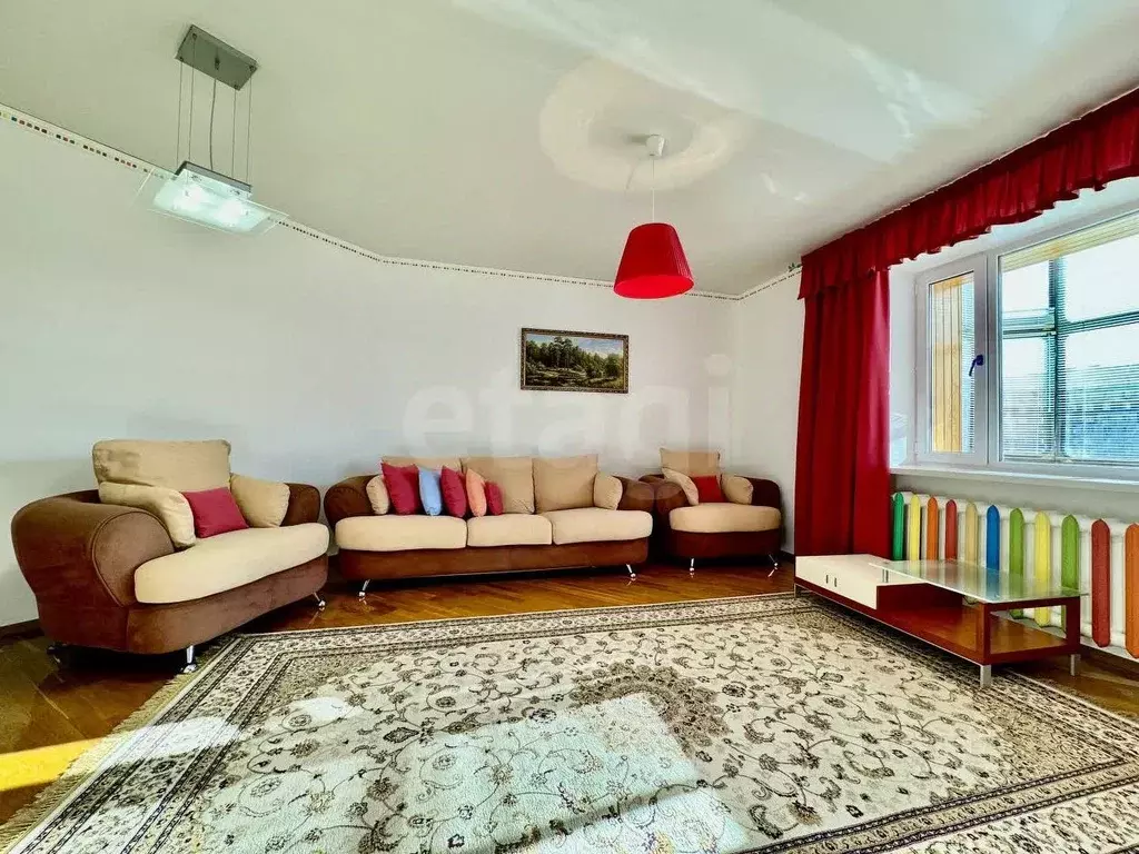 2-к кв. Тюменская область, Тюмень ул. Малыгина, 6 (85.0 м) - Фото 1