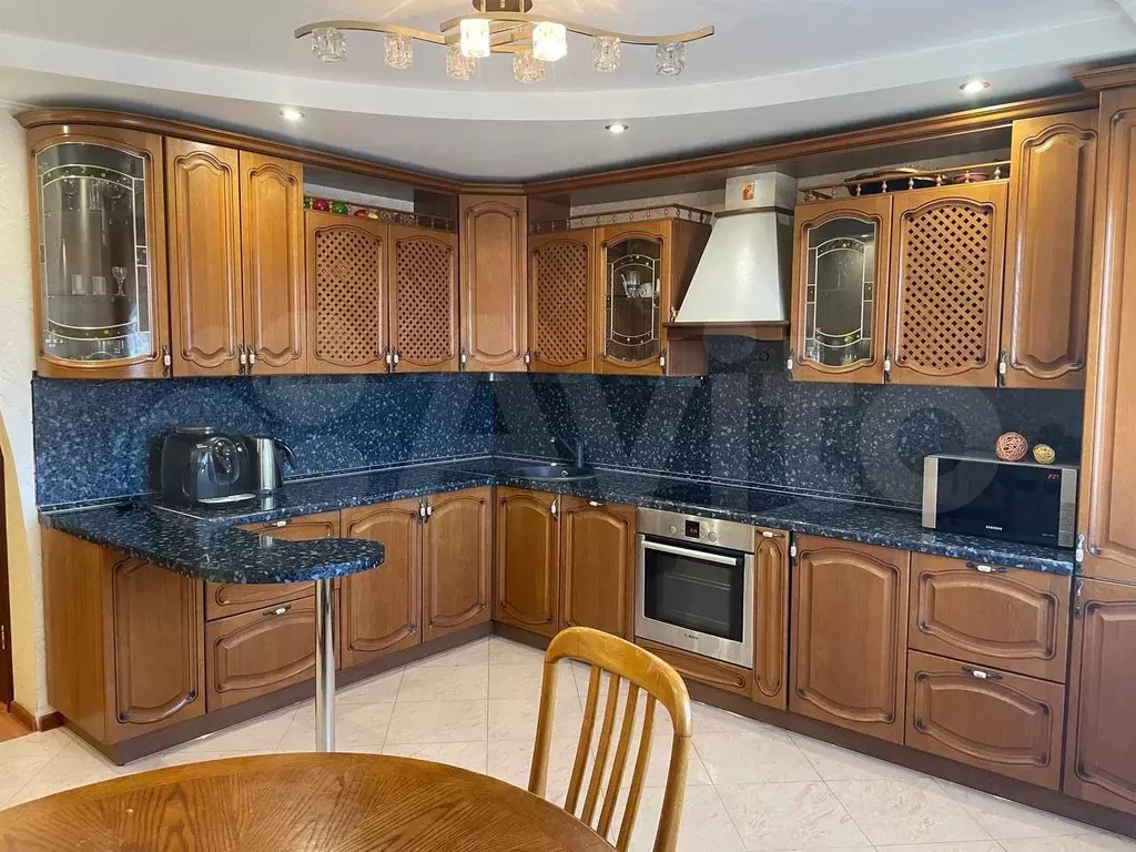 3-к. квартира, 100 м, 12/16 эт. - Фото 0