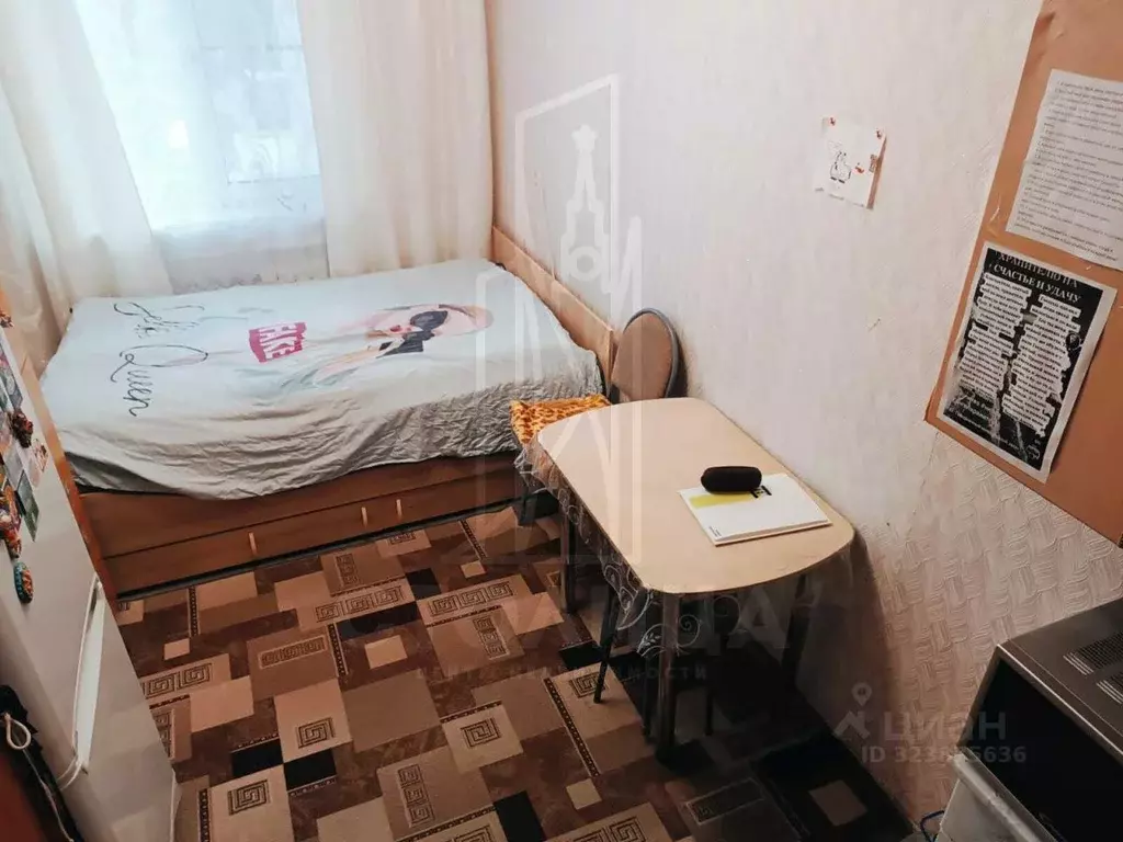 Комната Свердловская область, Екатеринбург ул. Красина, 5 (12.7 м) - Фото 1