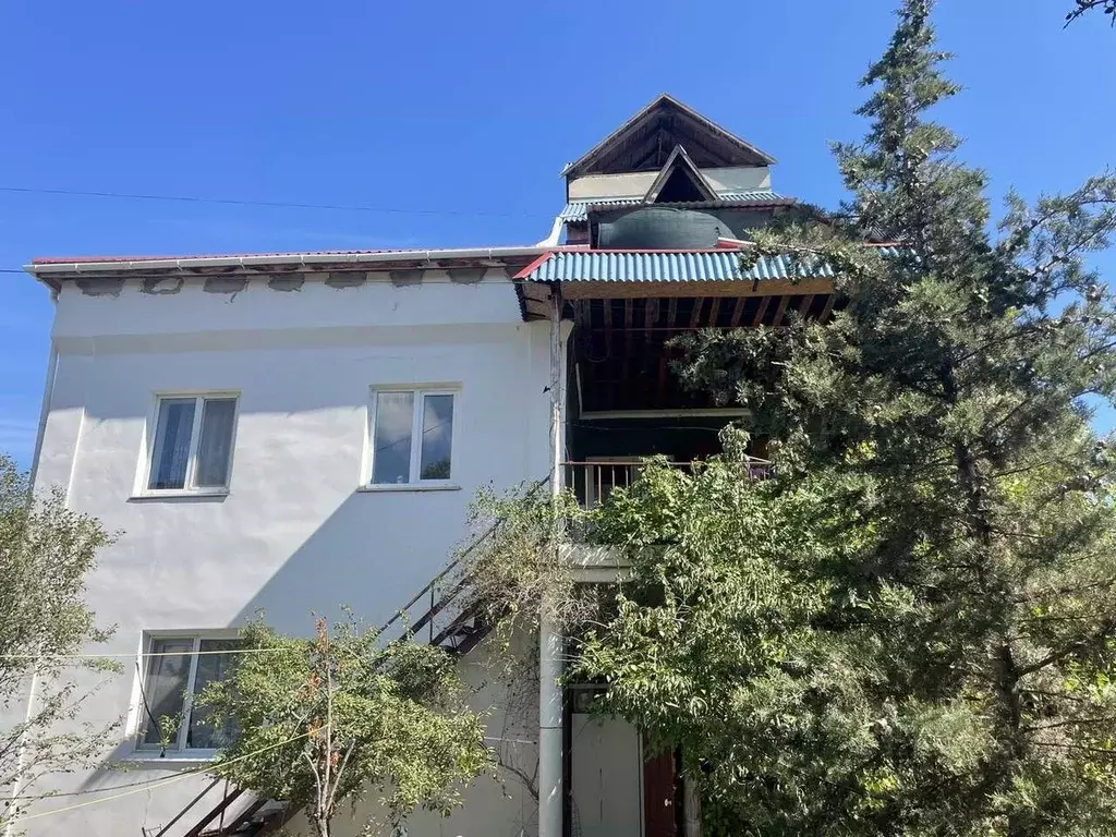 Дом в Крым, Судак Платановый кв-л,  (213 м) - Фото 1