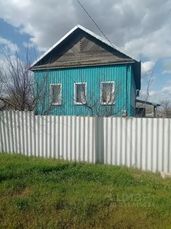 Дом в Волгоградская область, Дубовский район, Горнобалыклейское с/пос, ... - Фото 2
