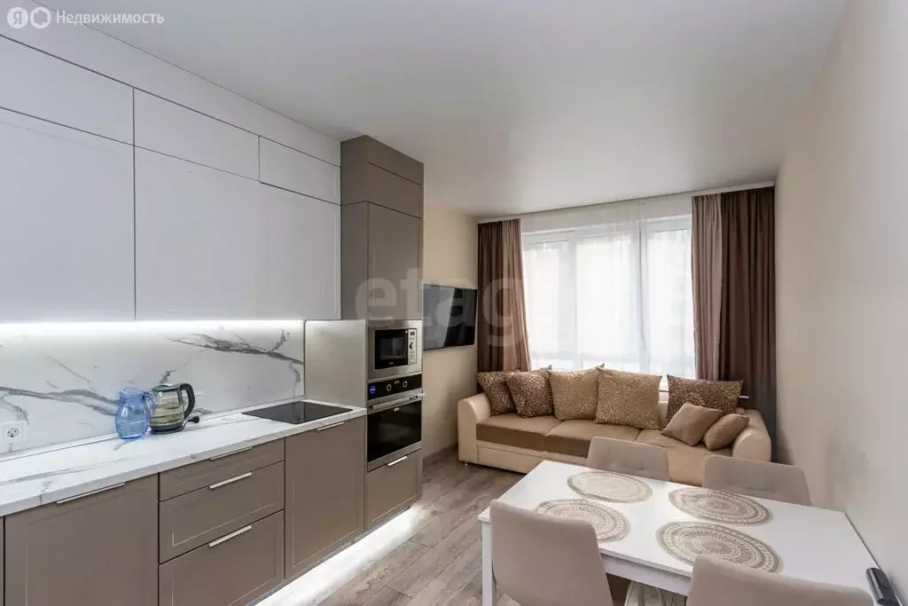 2-комнатная квартира: Патрушева, улица Петра Ершова, 14 (56.55 м) - Фото 1