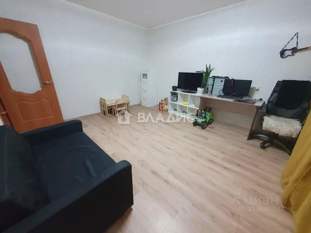 2-к кв. Бурятия, Улан-Удэ Зеленый мкр, 7 (48.2 м) - Фото 1