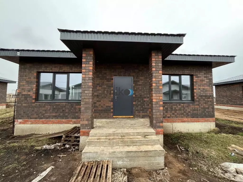 Дом в Башкортостан, Уфа городской округ, с. Нагаево ул. Советская, 13 ... - Фото 0