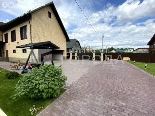Дом в Барнаул, Ангарский проезд, 57А (250 м) - Фото 1