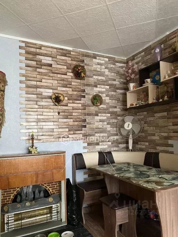 Комната Новосибирская область, Новосибирск Барьерная ул., 15 (18.0 м) - Фото 1