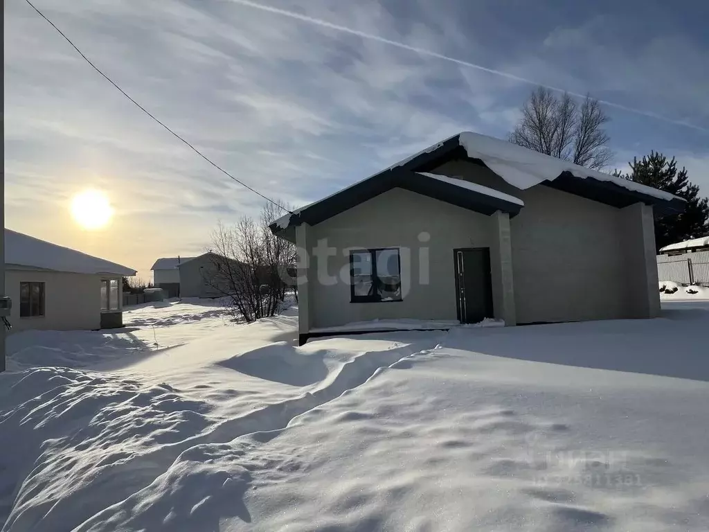 Дом в Башкортостан, Уфимский район, Русско-Юрмашский сельсовет, д. ... - Фото 1
