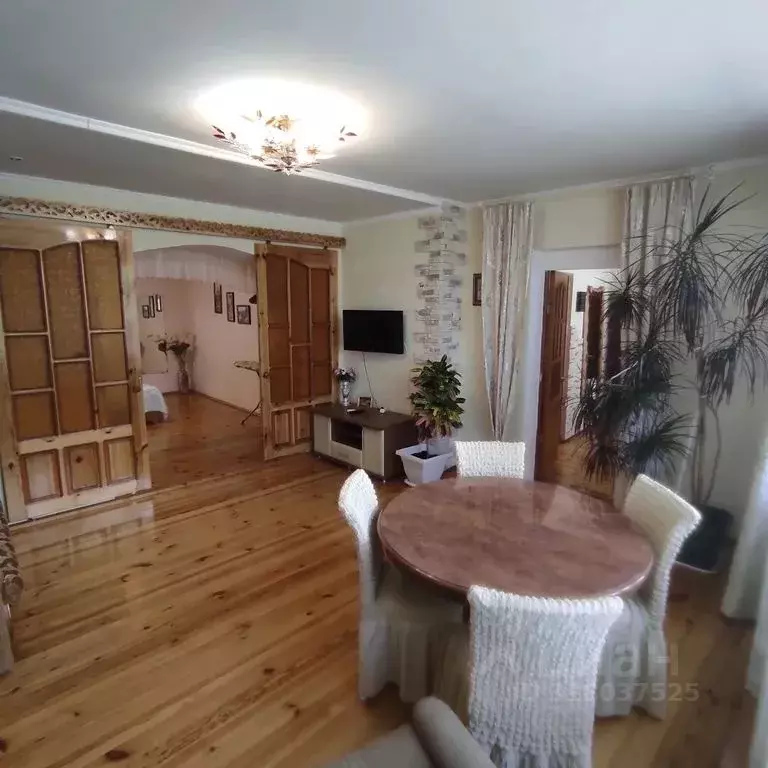 2-к кв. Крым, Ялта ул. Мичурина, 4 (60.0 м) - Фото 0