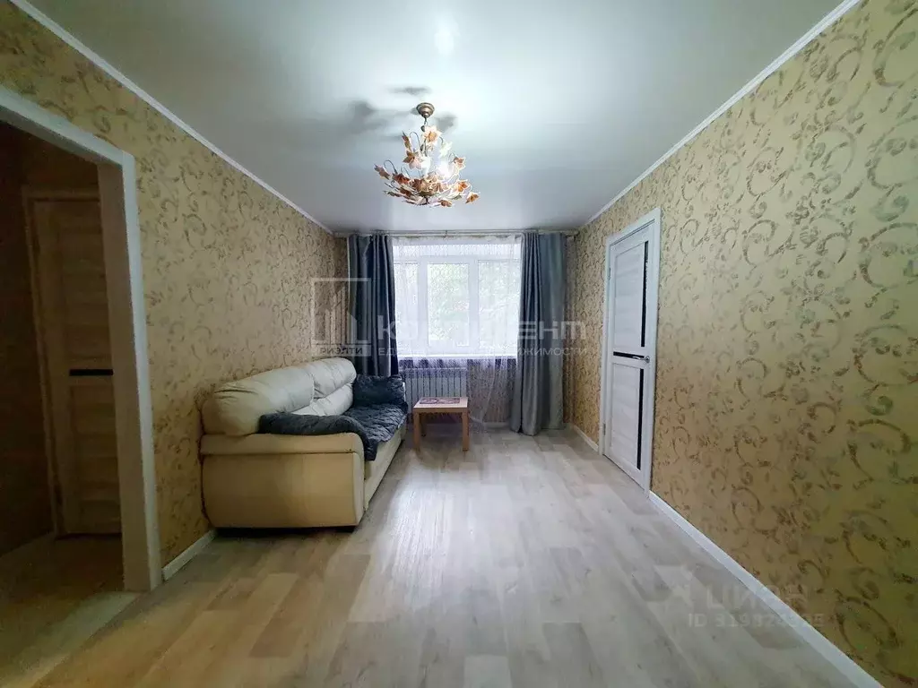 2-к кв. Владимирская область, Ковров просп. Ленина, 10А (42.0 м) - Фото 0