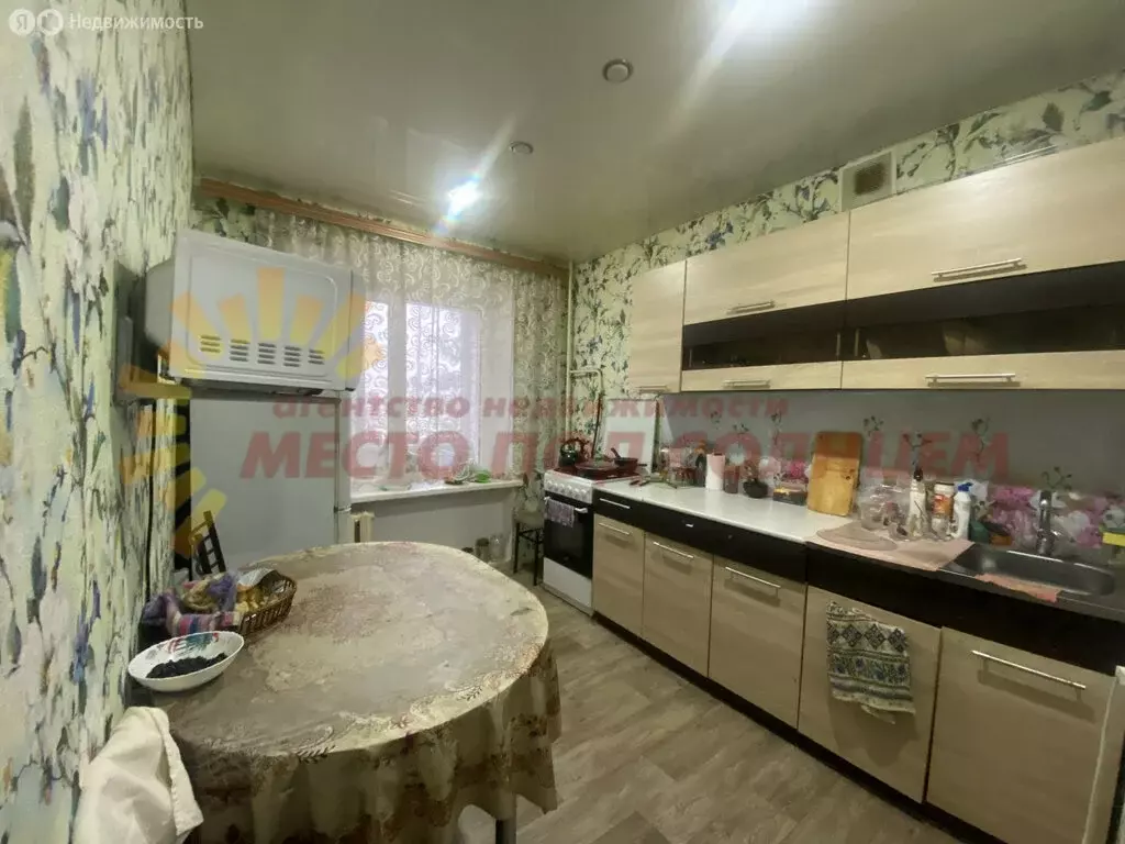 3-комнатная квартира: Старощербиновская, улица Шевченко, 90 (63.9 м) - Фото 1