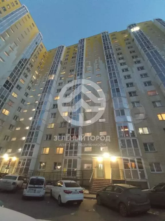 2-к. квартира, 72 м, 15/17 эт. - Фото 0