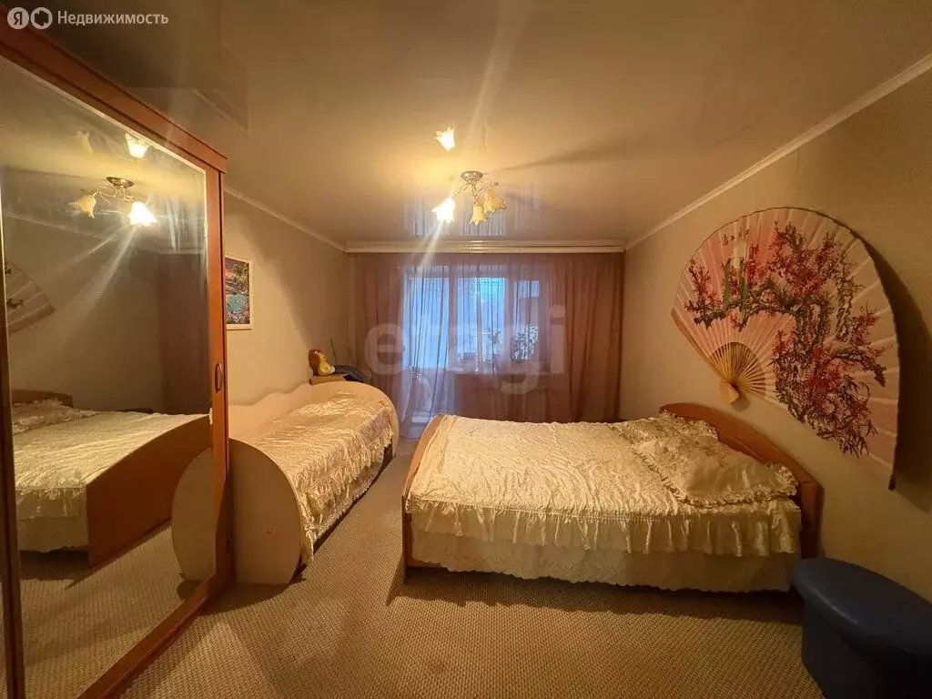 3-комнатная квартира: Оренбург, улица Лабужского, 6 (74 м) - Фото 1