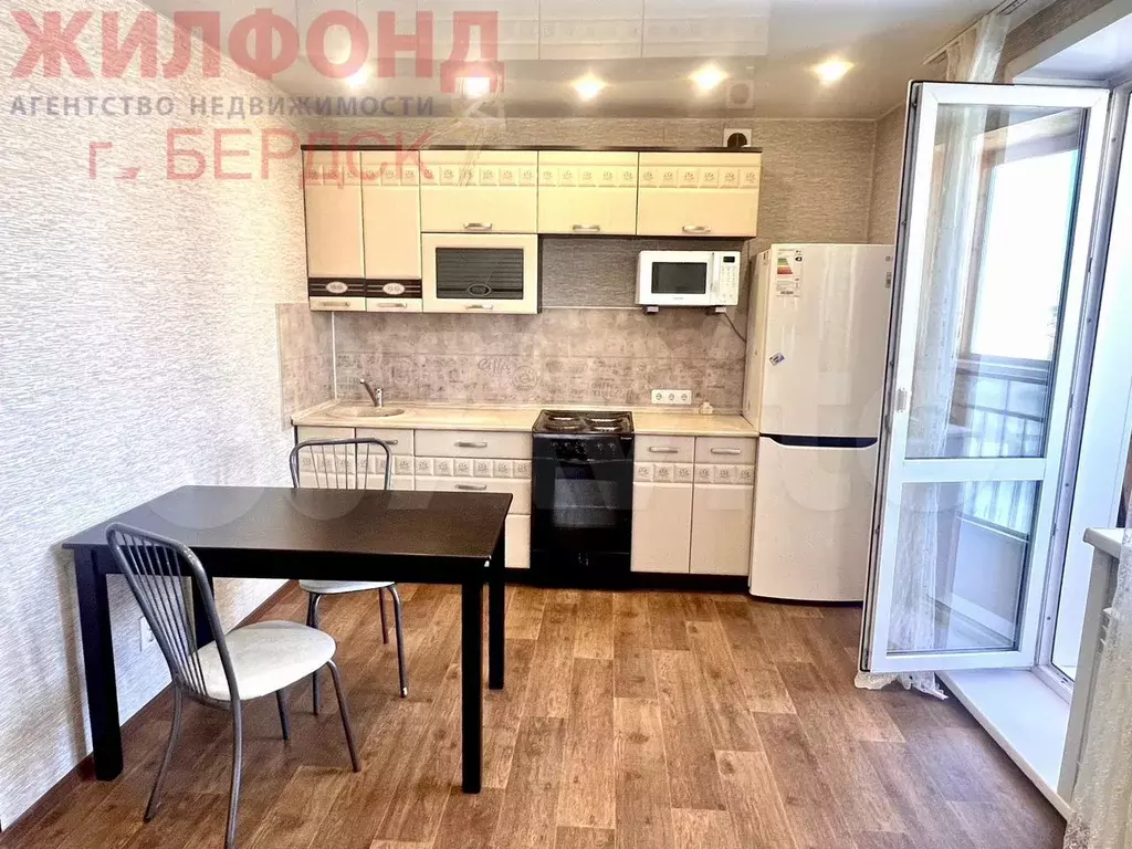 2-к. квартира, 45,6 м, 4/6 эт. - Фото 0
