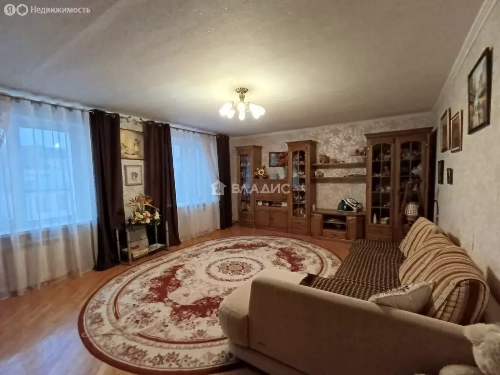 3-комнатная квартира: Белгород, Гражданский проспект, 33 (100 м) - Фото 1