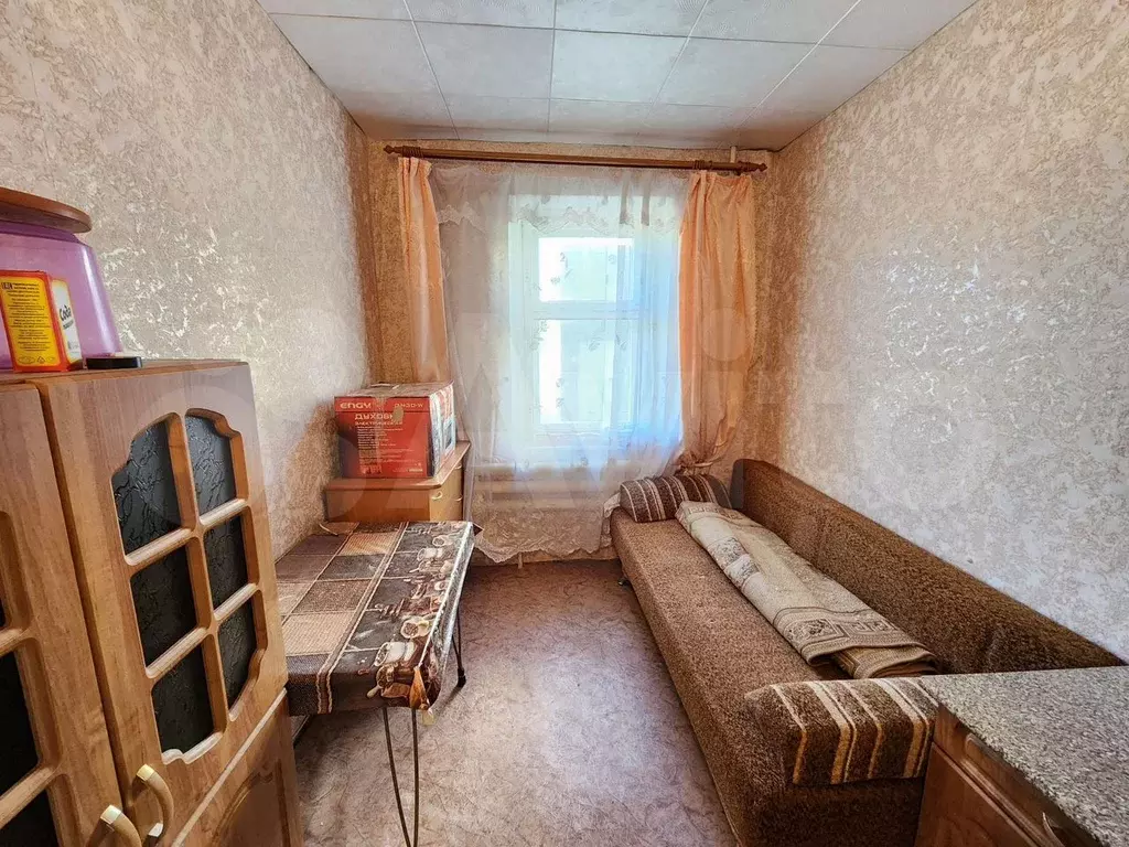 Комната 10,2 м в 1-к., 1/9 эт. - Фото 0