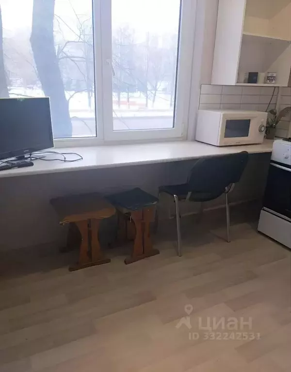 1-к кв. Ленинградская область, Кингисепп Октябрьская ул., 4 (30.0 м) - Фото 2