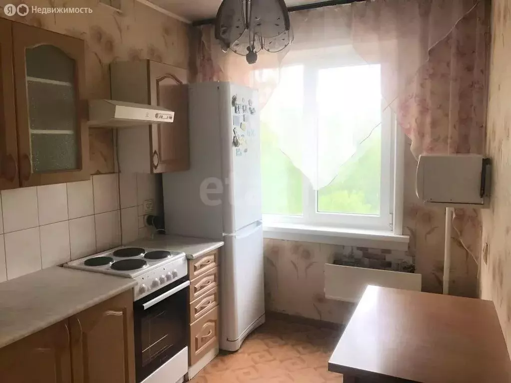 3-комнатная квартира: Новосибирск, улица Петухова, 122 (60 м) - Фото 1