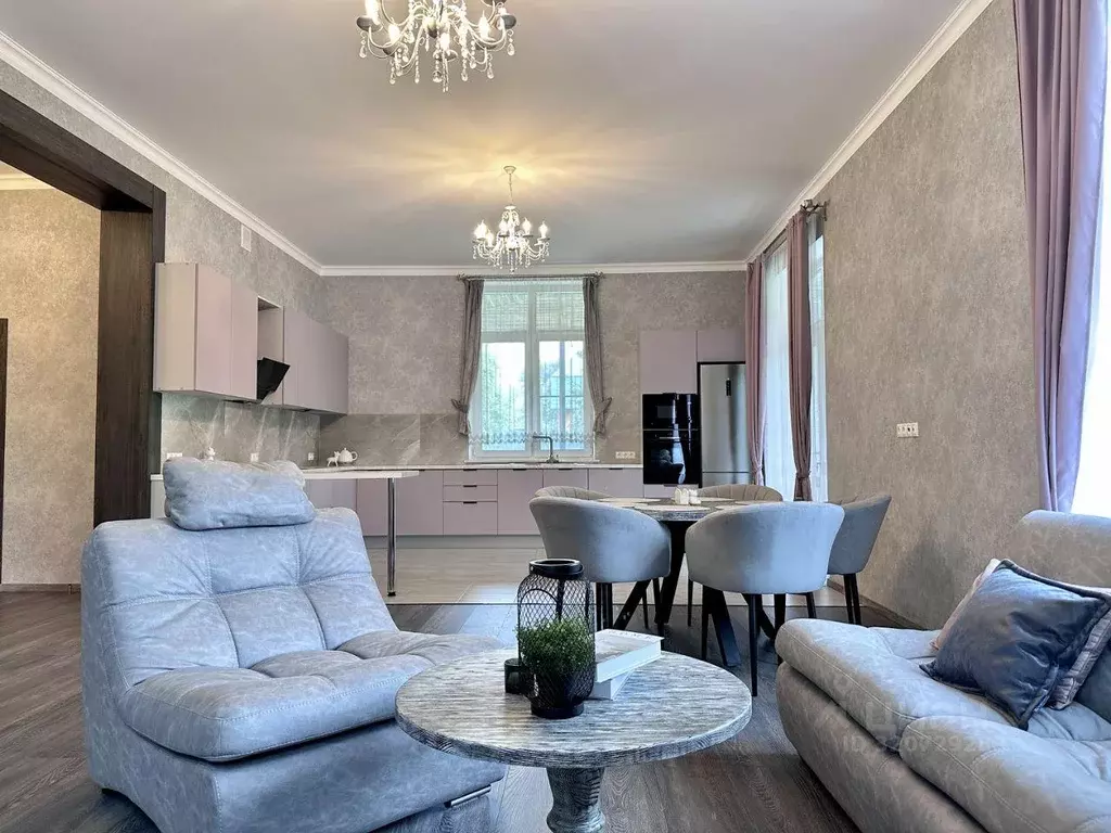 Коттедж, 403.9 м - Фото 1