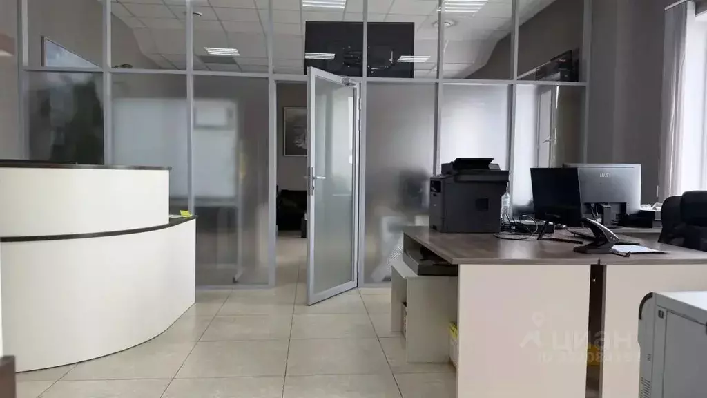 Офис в Санкт-Петербург просп. Народного ополчения, 22к4 (72 м) - Фото 1