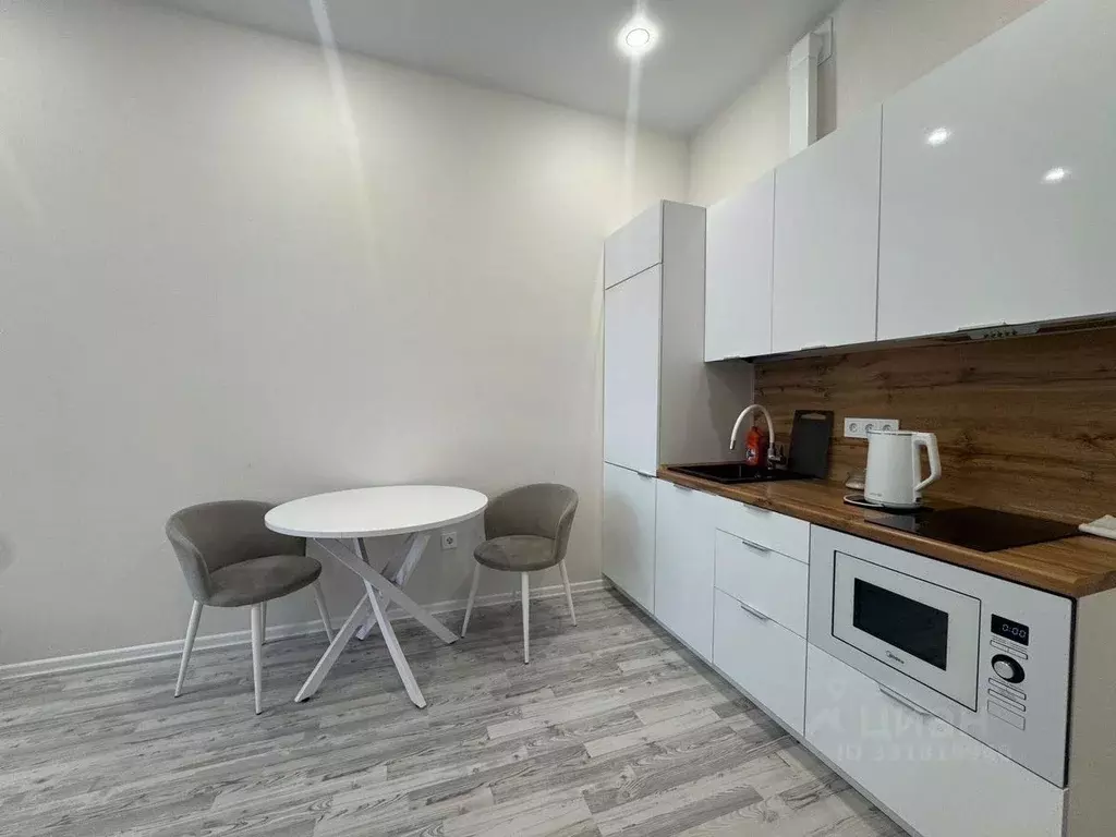 2-к кв. Башкортостан, Уфа ул. Аксакова, 81 (43.0 м) - Фото 1