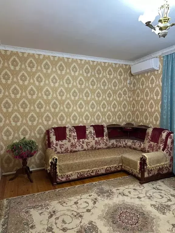 Дом в Дагестан, Дербент ул. Красная Заря, 6В (100 м) - Фото 0