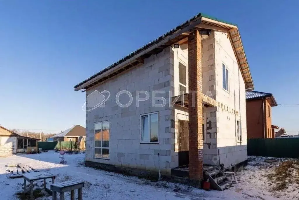 Дом в Тюменская область, Тюменский муниципальный округ, д. Падерина ... - Фото 1