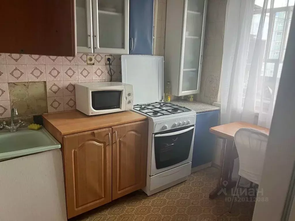 1-к кв. Тульская область, Тула ул. Кирова, 25 (42.0 м) - Фото 0