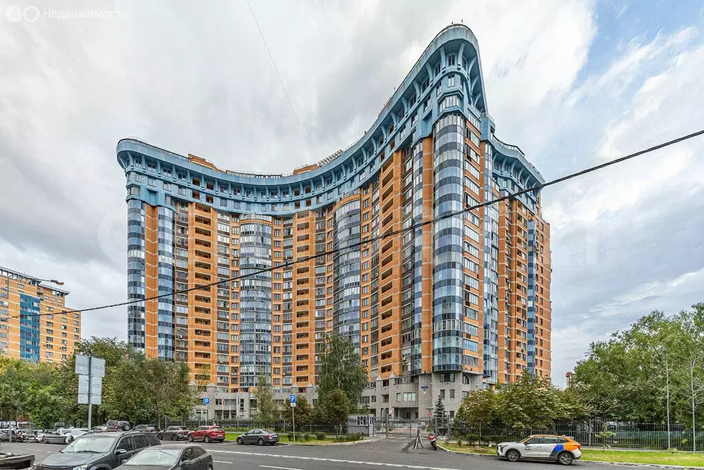 4-комнатная квартира: Москва, проспект Вернадского, 92 (200 м) - Фото 0