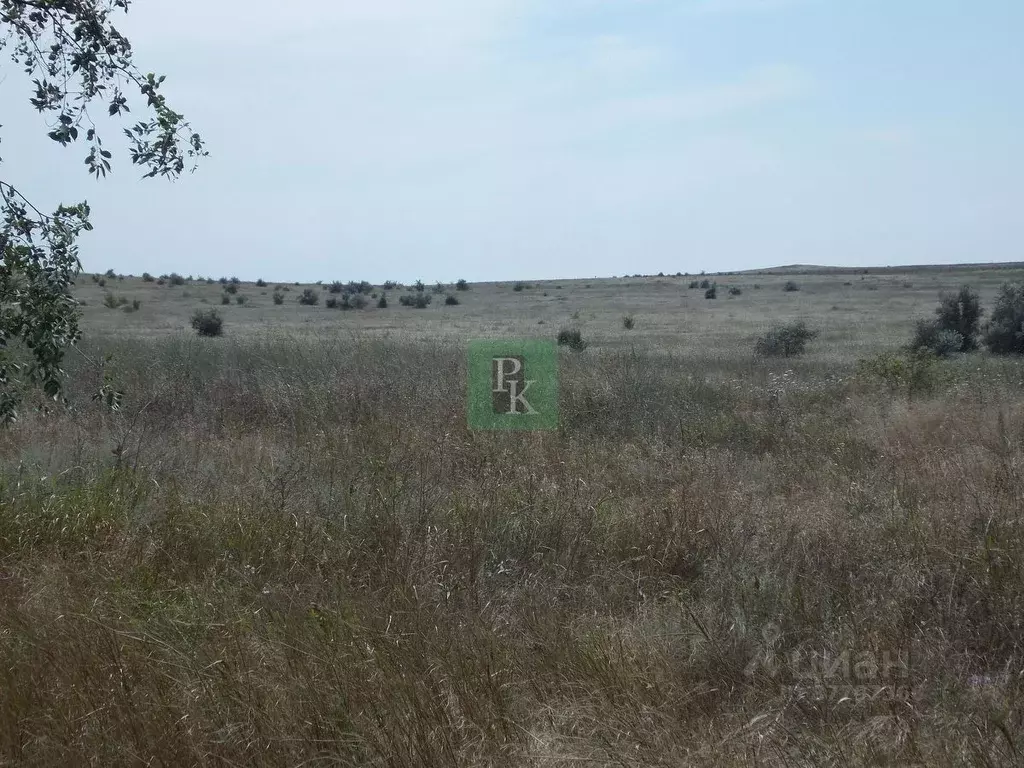 Участок в Крым, Сакский район, с. Ивановка  (6.0 сот.) - Фото 0