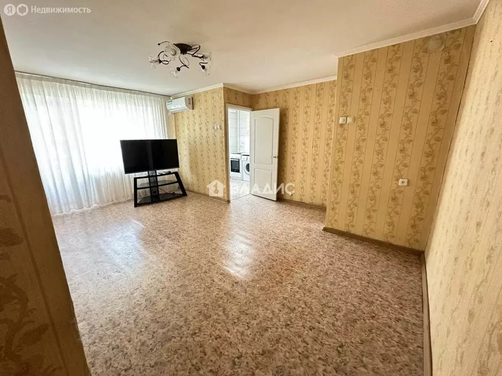 3-комнатная квартира: Нижнекамск, улица Тихая аллея, 7 (56.7 м) - Фото 1