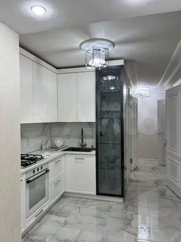 2-к. квартира, 65 м, 2/5 эт. - Фото 0