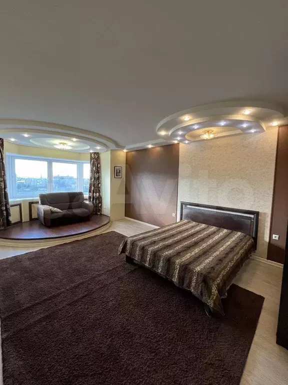 2-к. квартира, 80 м, 8/10 эт. - Фото 0