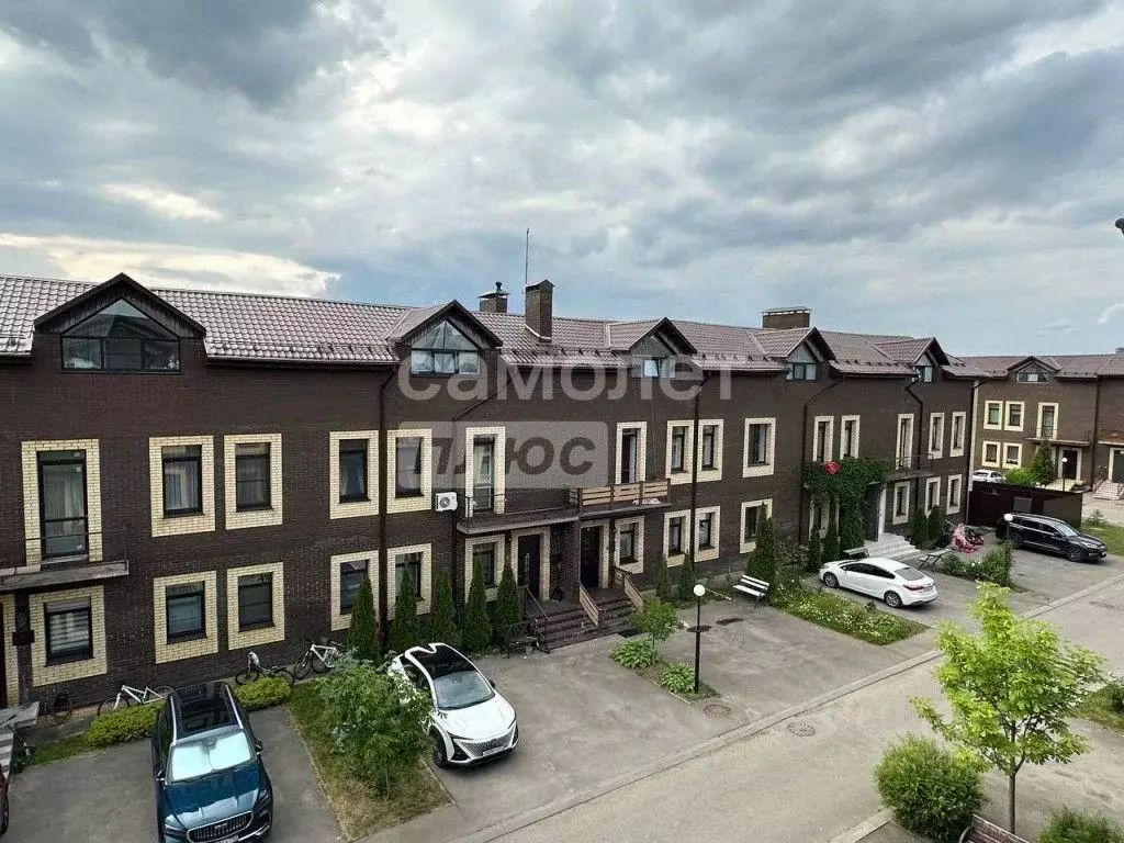 Таунхаус в Московская область, Домодедово городской округ, д. Красное ... - Фото 1