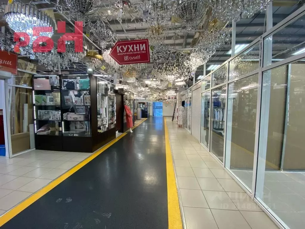 Торговая площадь в Башкортостан, Нефтекамск ул. Ленина, 82А (71 м) - Фото 1
