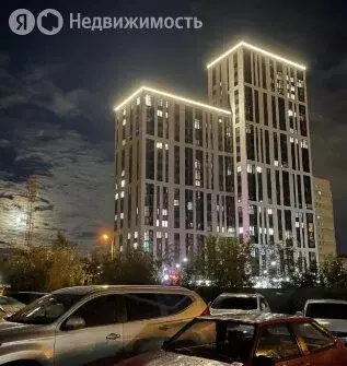 3-комнатная квартира: Тюмень, улица Муравленко, 11 (105.9 м) - Фото 1