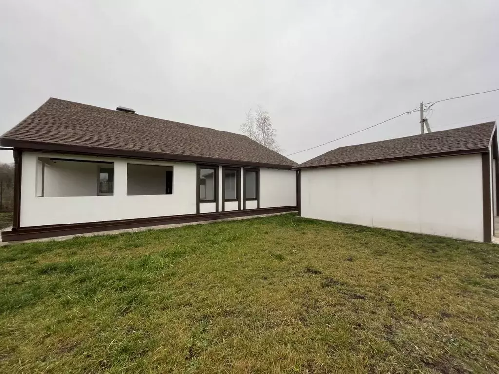 Дом в Воронежская область, с. Новая Усмань ул. Симферопольская, 67 ... - Фото 1