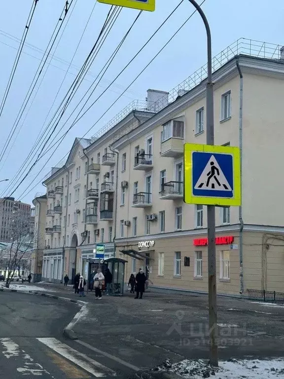 2-к кв. Чувашия, Чебоксары просп. Ленина, 1 (58.9 м) - Фото 0
