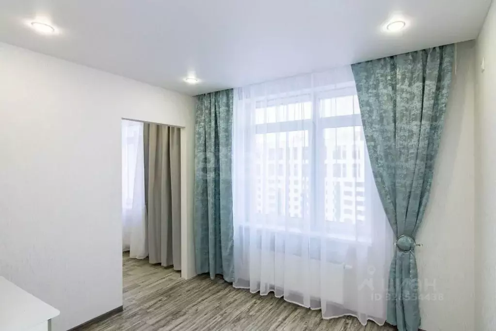 1-к кв. Тюменская область, Тюмень Харьковская ул., 76 (27.3 м) - Фото 1