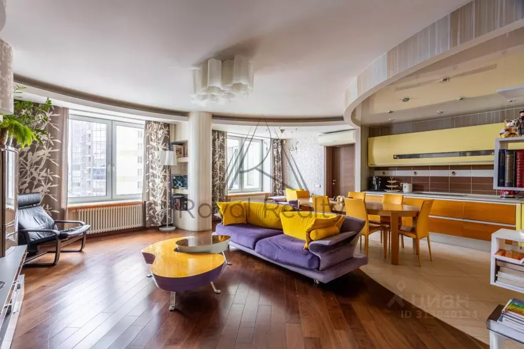 4-к кв. Санкт-Петербург ул. Кораблестроителей, 32К1 (150.0 м) - Фото 1